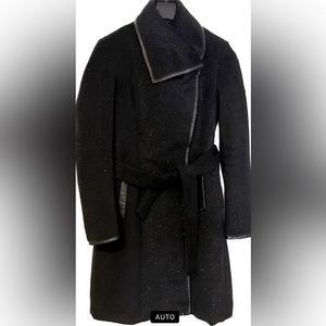 Vince Camuto coat 🧥